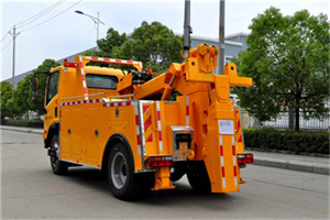 海淀高速路拖车费